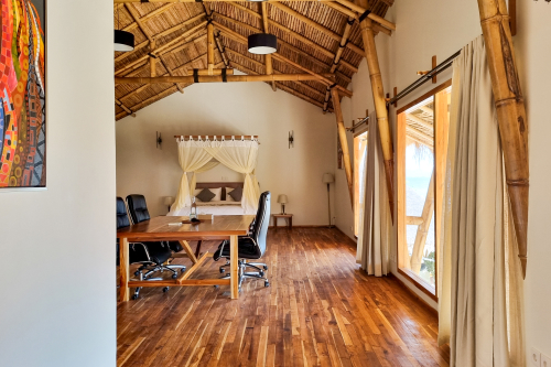 Komodo Resort rooms and suites