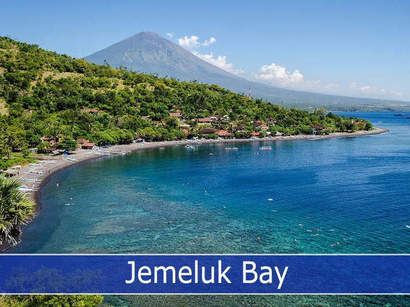 Jemeluk Bay