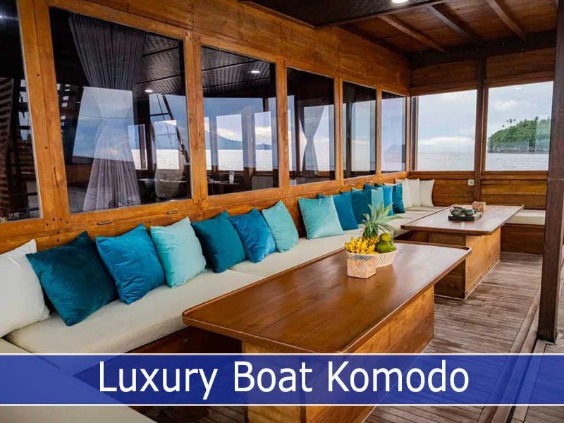 Luxury Boat Komodo